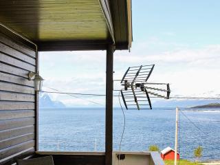 9 person holiday home in Lyngseidet - Lyngseidet - 5