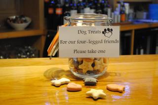 Marsham Arms Inn - 7