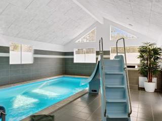 Luxury Retreat with Pool - By Traum Ferienwohnungen - Frederiksværk - 2