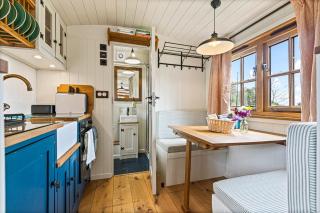 Quercus & Redwood - Sleeps 4 - Moffat - 8