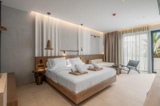 Hospi Living Stalida Beachfront Suites with Jacuzzi - Stalida - 0