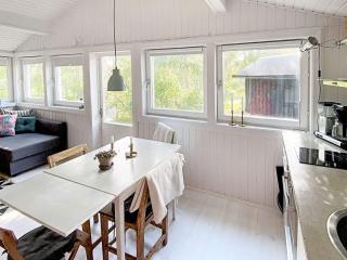Seaside Charm on Okno Island-By Traum - 2