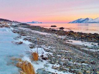 6 person holiday home in Nord-Lenangen - 1
