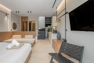 Hospi Living Stalida Beachfront Suites with Heated Jacuzzi - 1