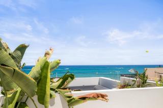 Hospi Living Stalida Beachfront Suites with Jacuzzi - Stalida - 8