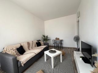 Studio lumineux au bord du Canal de l'ourcq - 1