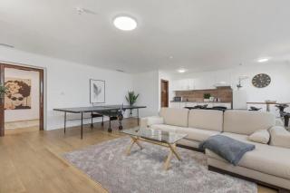 Family Hub in Centre - 9