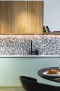 Stylish Haven SkyPark Apartment - Bratislava - 5