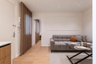 Appartement 2 pièces neuf élégant à 1 min de Monaco avec équipements premium - 1