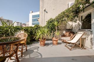 A Quiet and Green Penthouse - 8