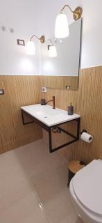 Cherry Rooms - 8