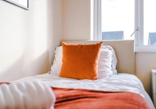 3BR, Free Van Parking, Fast WiFi, Worksites - 1