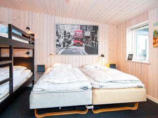 6 person holiday home in Ebeltoft-By Traum - Ebeltoft - 6