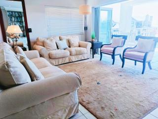 Coastal Life 22 Kingston Place Marina Martinique - Jeffreys Bay - 9