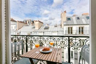 BnBNova - Notre-Dame - 1BR with Balcony - 9