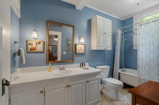 Spacious, Soulful Southern Stay - Hattiesburg - 9