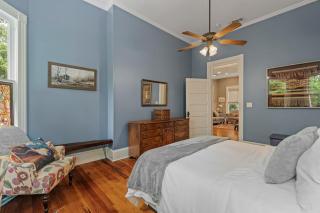 Spacious, Soulful Southern Stay - Hattiesburg - 3