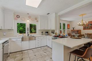 Spacious, Soulful Southern Stay - Hattiesburg - 2