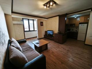 Cozy Apartment - 0