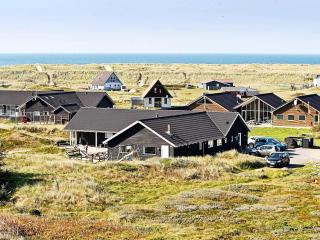 Luxury Pool Retreat by Sea - By Traum Ferienwohnungen - Harboør - 0