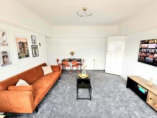 Charming 3-Bed Oasis-free parking - Glasgow - 9