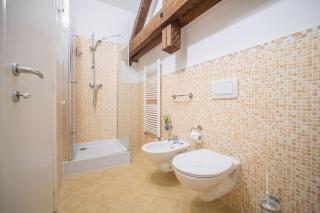 Elegant Main Street Apartment - 3