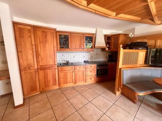 Traditional Cozy Apartment - 5