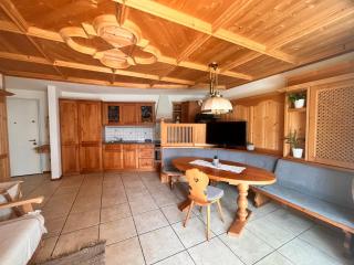 Traditional Cozy Apartment - 7