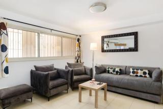 Netanyas One Bedroom Beachside Escape - 3