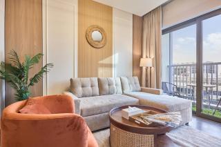 STAY BY LATINEM Luxury 1BR Holiday Home CB 1008 Near Burj Khalifa - 9