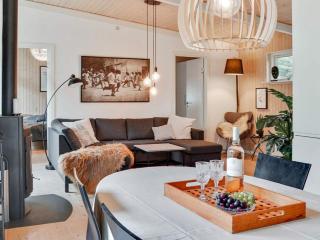 6 person holiday home in Væggerløse-By Traum - Marielyst - 2