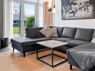 6 person holiday home in Væggerløse-By Traum - Marielyst - 6