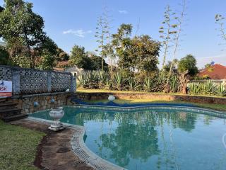 Mutare Manor : The Upstairs - 2307 - Mutare - 0