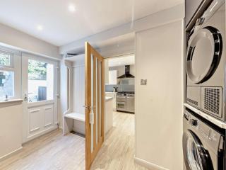 5 Bed in Aberdovey 93603 - 1