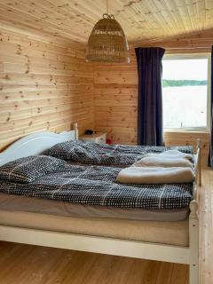 Forest Lake Retreat In Hälsingland - 1