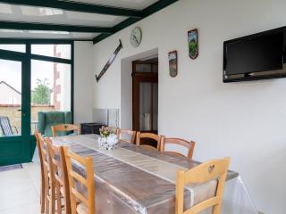 4-Bedroom Alsace Retreat - Niderviller - 9