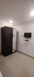 Five stones By Earth Hotel Ekkatuthangal Guindy - 2