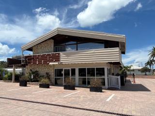 Beachfront Bliss for 4 with Sunroom & Pool Access on Siesta Key - Aloha Kai #34 - 4