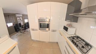 2 BR Penthouse in Sliema Center - - 9