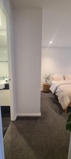 spacious Southbank central - 3