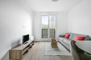 CityStay Évreux Cosy 40 m2 Parking privé & Wi-Fi Centre & Gare - 9