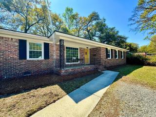 Pet & Boat friendly! Close to downtown! - 8