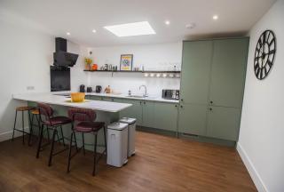 Seaside Hideaway - Seaford - 4