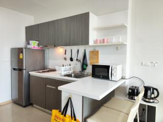 6 Floor - Studio room at OZC near Kata beach - 8