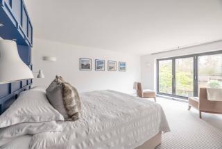 Luxurious Family Retreat in Ascot - Sunningdale - 2