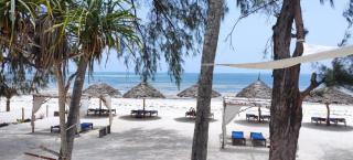 Seashore Eco Bungalow front ocean - Kumba Urembo - 4