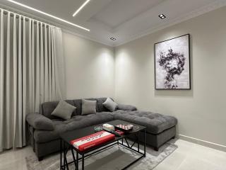 أستوديو بتصميم بسيط - Riyadh - 0