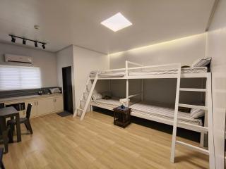 Amado Transient Inn - 9