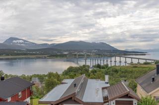 Koselig villa ved flyplass, buss og natur - Tromsø - 9