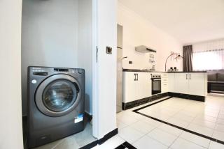 Modern Apt - Balcony City Views - Mohammed VI Ave - Marrakesh - 3